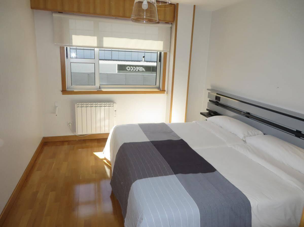 Hotel Ofi La Coruña Esterno foto